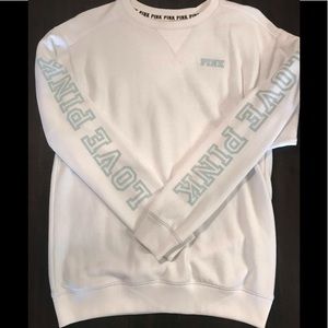 💖Victoria Secret BNWOT XS White sweatshirt 💖